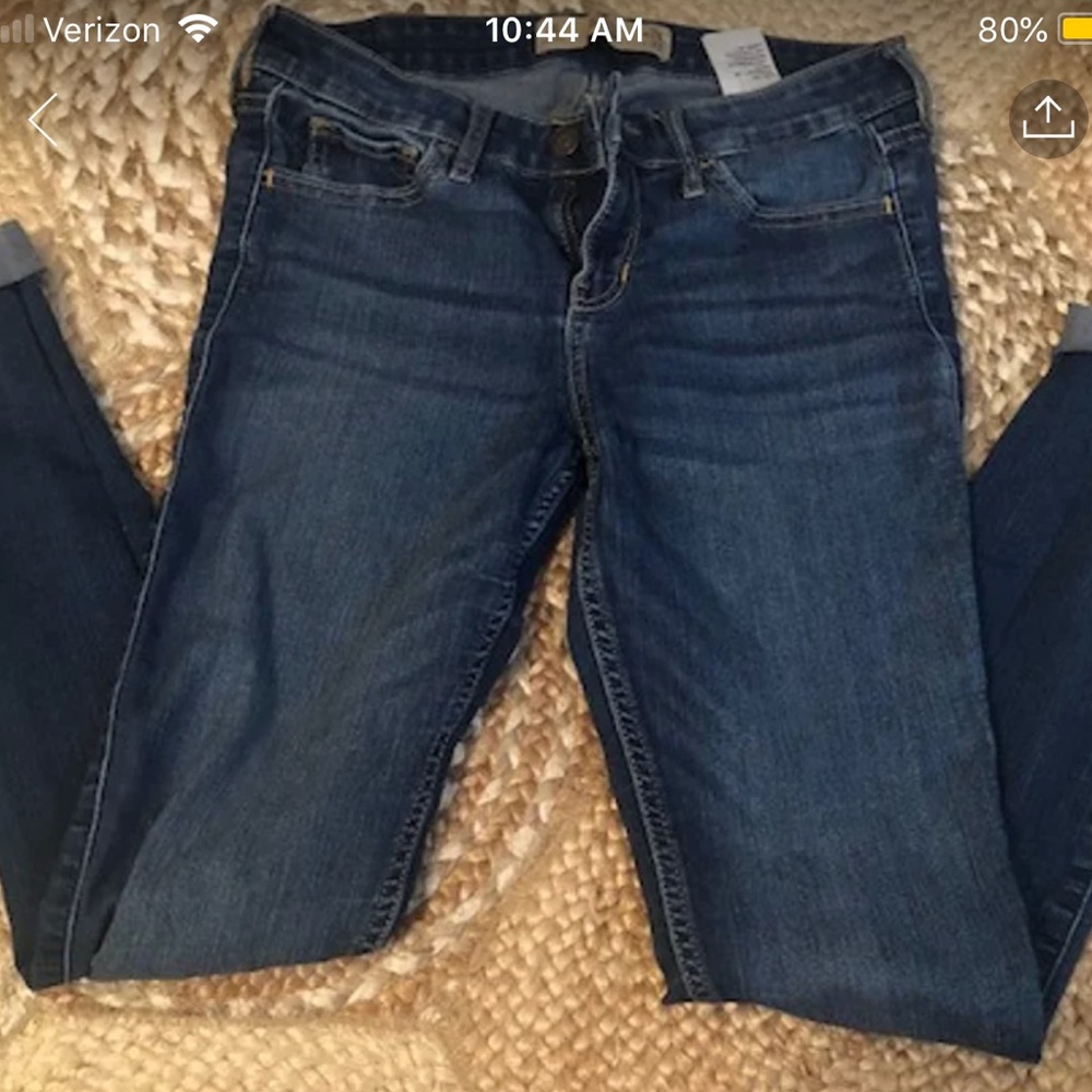 Holister low waisted pants
